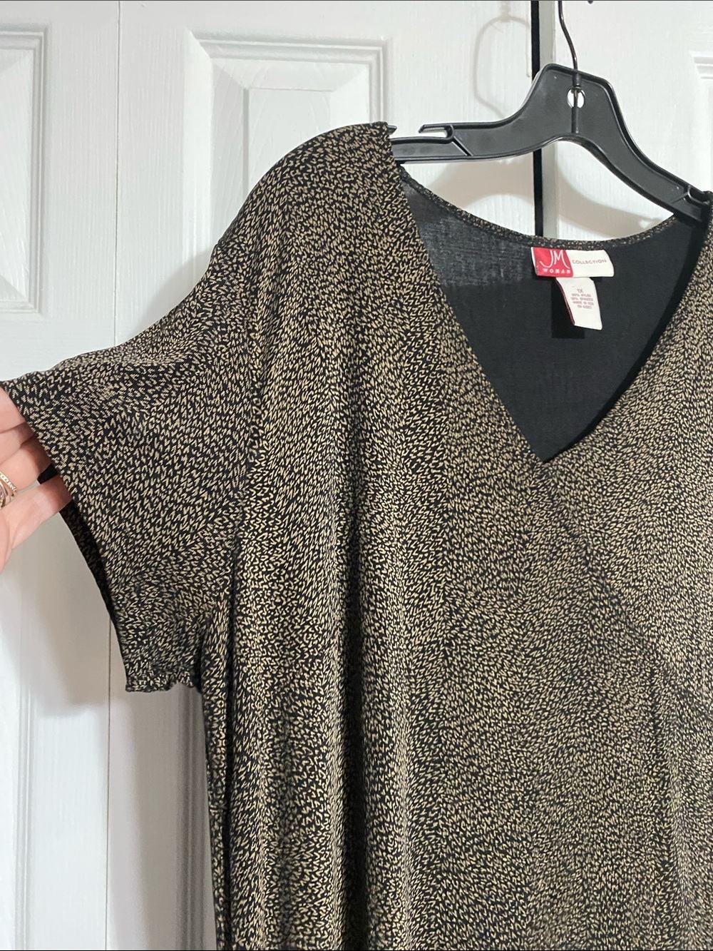 JM Collection black & tan fluid knit shift style dress size 1X - Picture 3 of 8